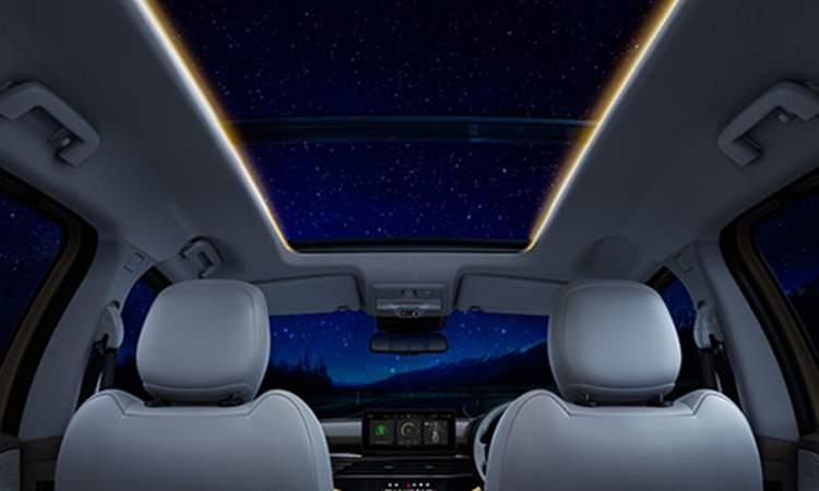 Tata safari Voice Activated Panoramic Sunroof