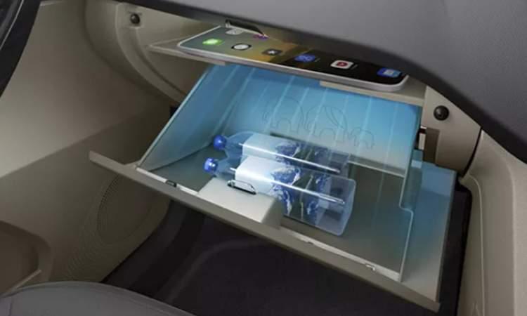 Cooled Glovebox with Tablet Storage Space