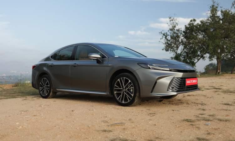 Toyota Camry Right Sideview