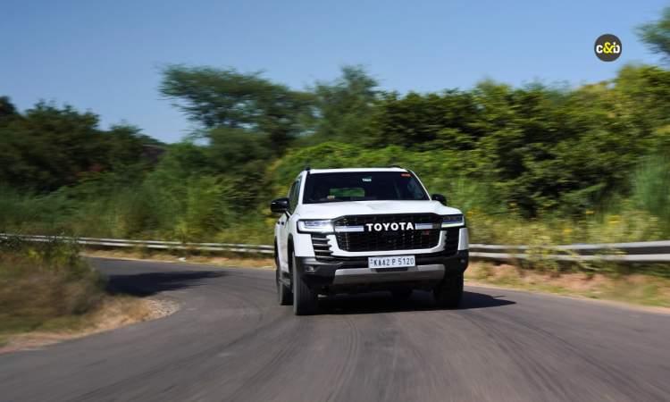 2025 Toyota Land Cruiser 300 Gr Sport Rideview1