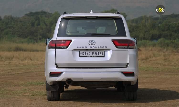 Land Cruiser 300 Rearview