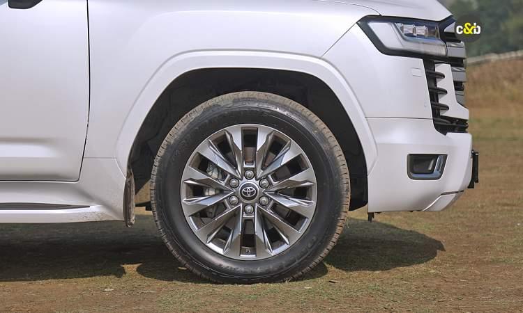 Land Cruiser 300 Wheel