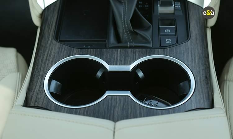Land Cruiser 300 Front Cup Holder