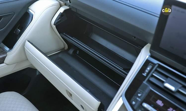 Land Cruiser 300 Storage