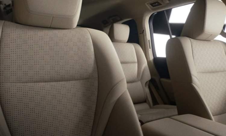 2025 Toyota Land Cruiser comfort