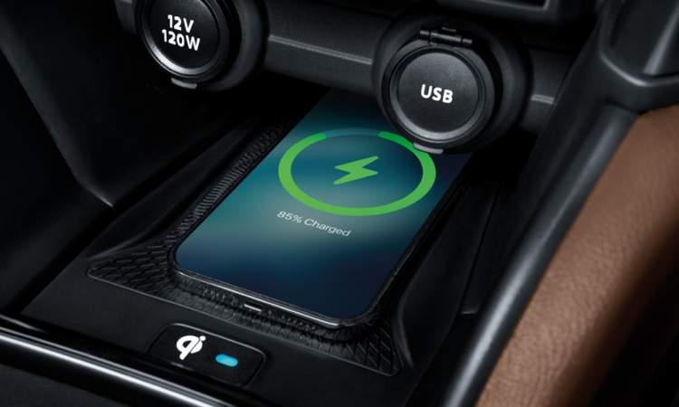 Toyota Urban Cruiser Hyryder Wireless Charging