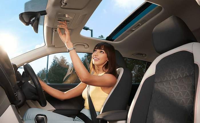 Volkswagen Taigun Electric Sunroof