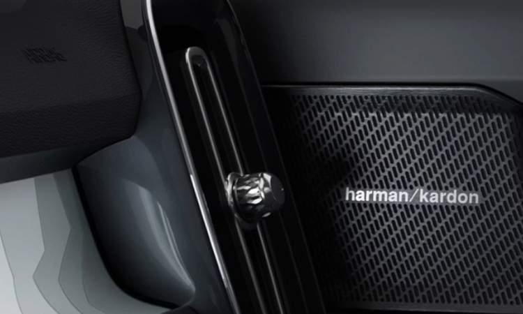 Volvo EX40 Speakers