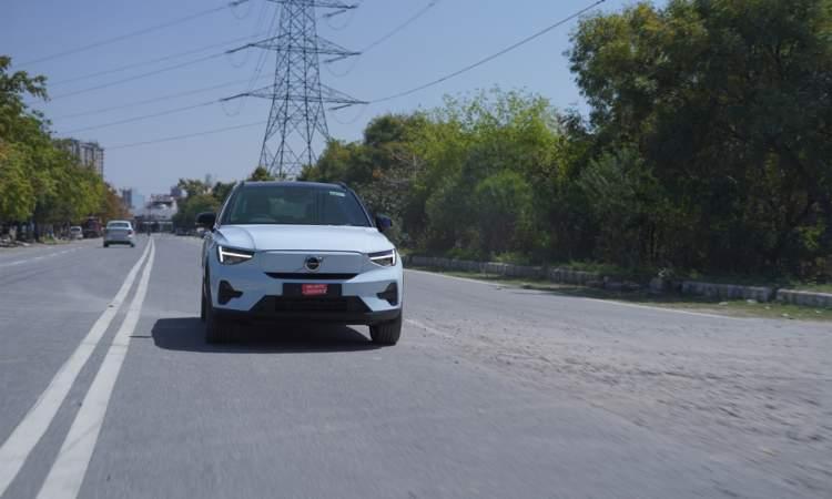 Volvo Xc40 Rideview 1