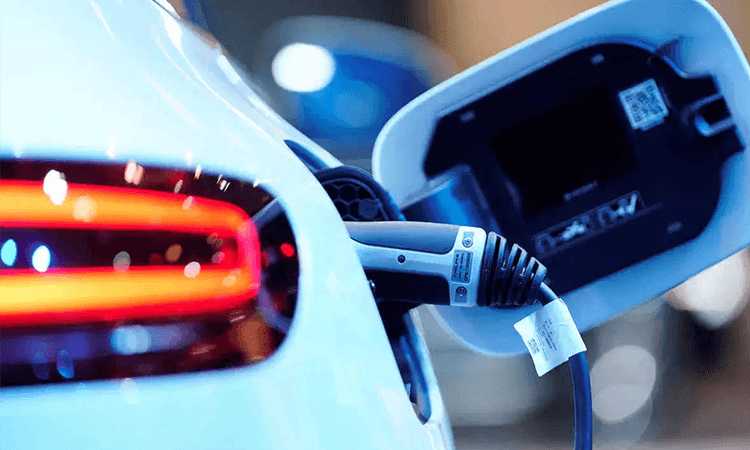 Bihar Goverment Approves New Electric Vehicle Policy For Faster Adoptaition Of EVs बिहार सरकार का लक्ष्य नई नीति के माध्यम से 2028 तक राज्य में सभी वाहन रजिस्ट्रेशन में 15 प्रतिशत इलेक्ट्रिक वाहनों की हिस्सेदारी को हासिल करना है.