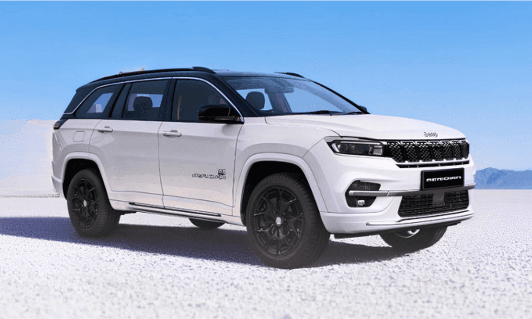 Jeep Meridian 85th Anniversary Edition Launched At Rs 36.05 Lakh सिर्फ़ 85 यूनिट तक सीमित इस स्पेशल एडिशन में कॉस्मेटिक बदलाव किए गए हैं और इसमें CARA AI वॉइस असिस्टेंट भी दिया गया है.