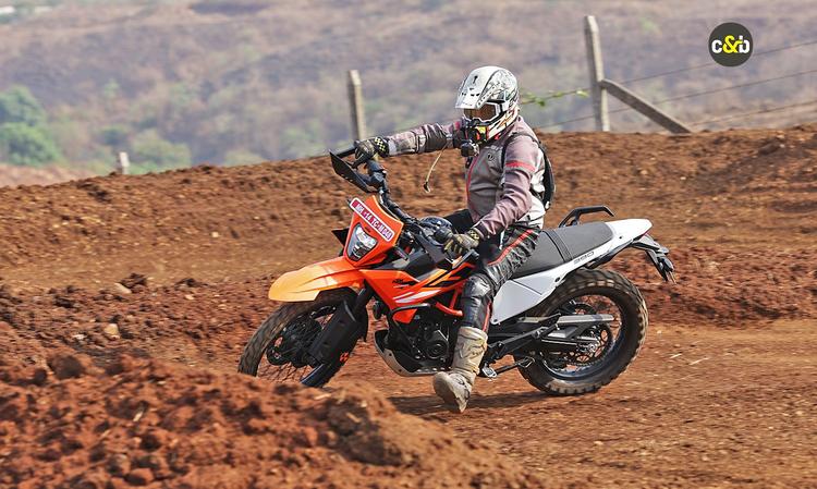 Bajaj Auto To Take Full Takeover Of KTM भारतीय दोपहिया वाहन दिग्गज को केटीएम की मूल कंपनी पियरर मोबिलिटी एजी का पूर्ण नियंत्रण हासिल करने की मंजूरी मिल गई है.