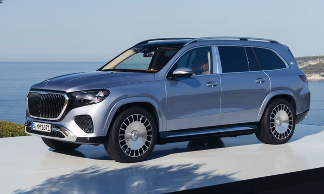 Mercedes-Maybach GLS Facelift Revealed With Updated Tech, More Powerful V8 Mercedes-Maybach GLS Facelift Revealed With Updated Tech, More Powerful V8
