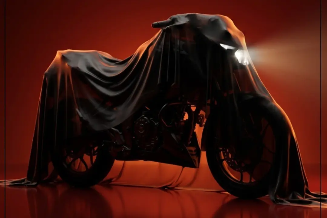 All-New 2026 Bajaj Pulsar Launching Soon बजाज ऑटो अलग-अलग सेगमेंट में नई पीढ़ी की पल्सर लॉन्च करने की तैयारी कर रही है, और सबसे पहले नई पल्सर 150 या अपडेटेड पल्सर N160 के आने की उम्मीद है.