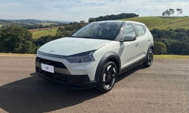 New Hyundai i20 Leaked Ahead Of Debut; Crossover-Inspired Styling, Single-Frame Curved Display New Hyundai i20 Leaked Ahead Of Debut; Crossover-Inspired Styling, Single-Frame Curved Display