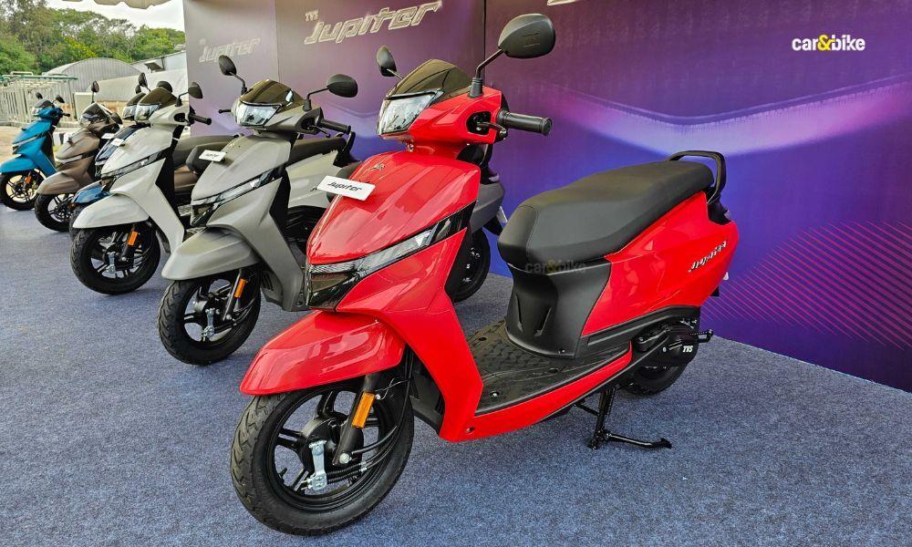 TVS Jupiter 110: Variants Explained रु. 73,700 से रु.87,250 तक की कीमतों के साथ, यह स्कूटर भारतीय बाजार में चार वैरिएंट में पेश किया गया है.