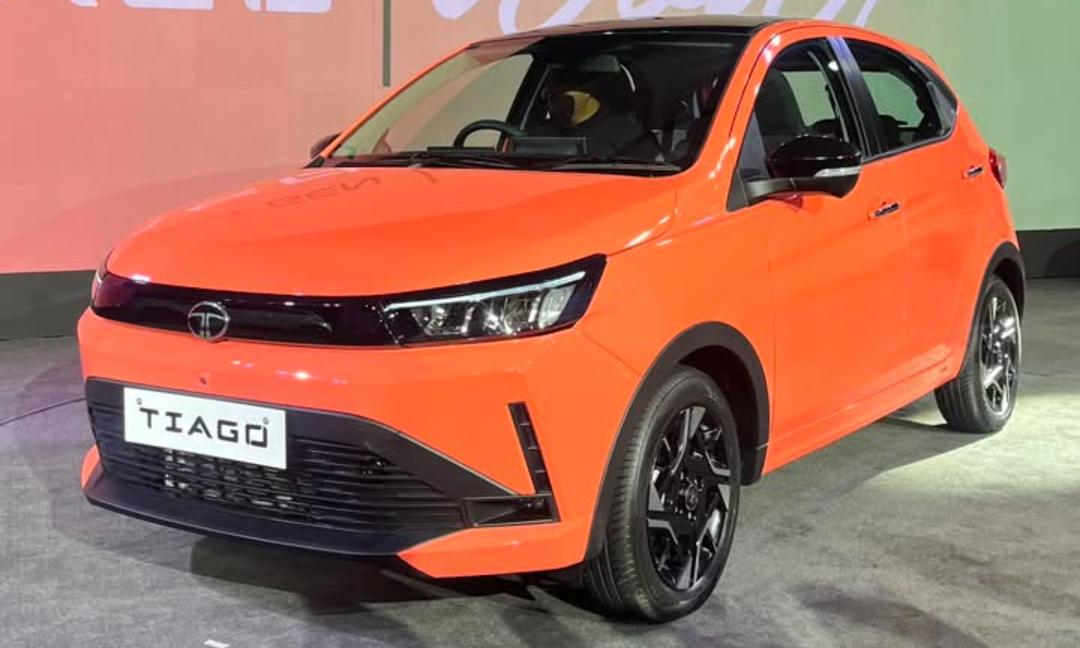 2026 Tata Tiago Variant-Wise Features, Prices Detailed नई टियागो छह ट्रिम लेवल्स में उपलब्ध है, जिसमें पेट्रोल और CNG इंजन के विकल्प के साथ-साथ मैनुअल या AMT का विकल्प भी मिलता है.