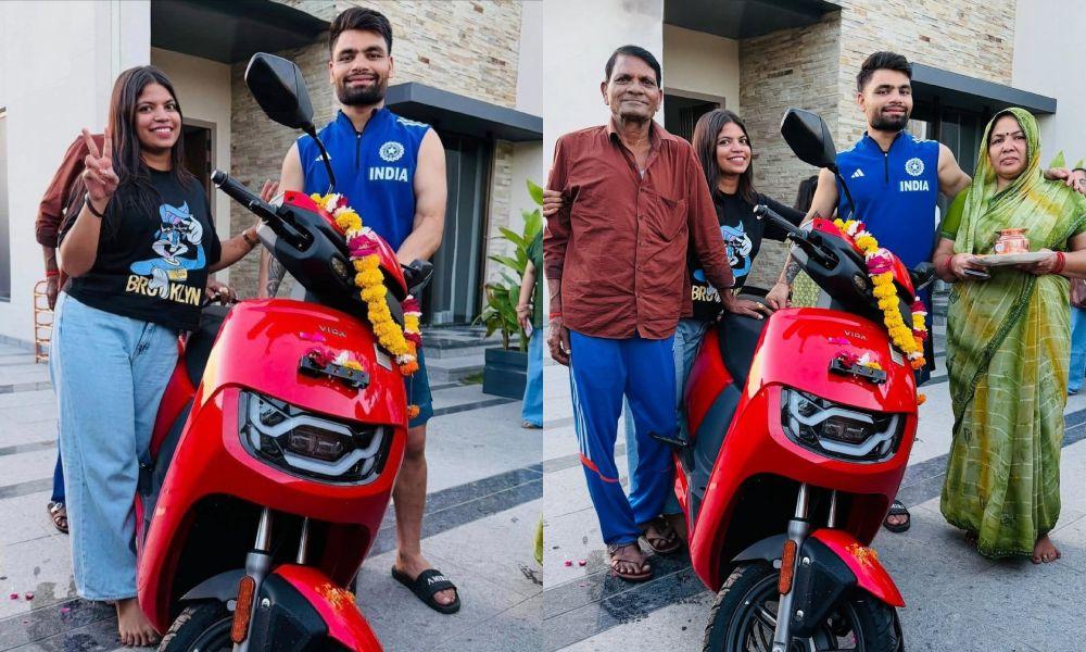 स्टार क्रिकेटर रिंकू सिंह ने बहन को गिफ्ट किया नया विडा VX2 इलेक्ट्रिक स्कूटर रिंकू सिंह ने एशिया कप 2025 में भारत की जीत के बाद अपनी बहन को ₹1 लाख का इलेक्ट्रिक स्कूटर उपहार में दिया.