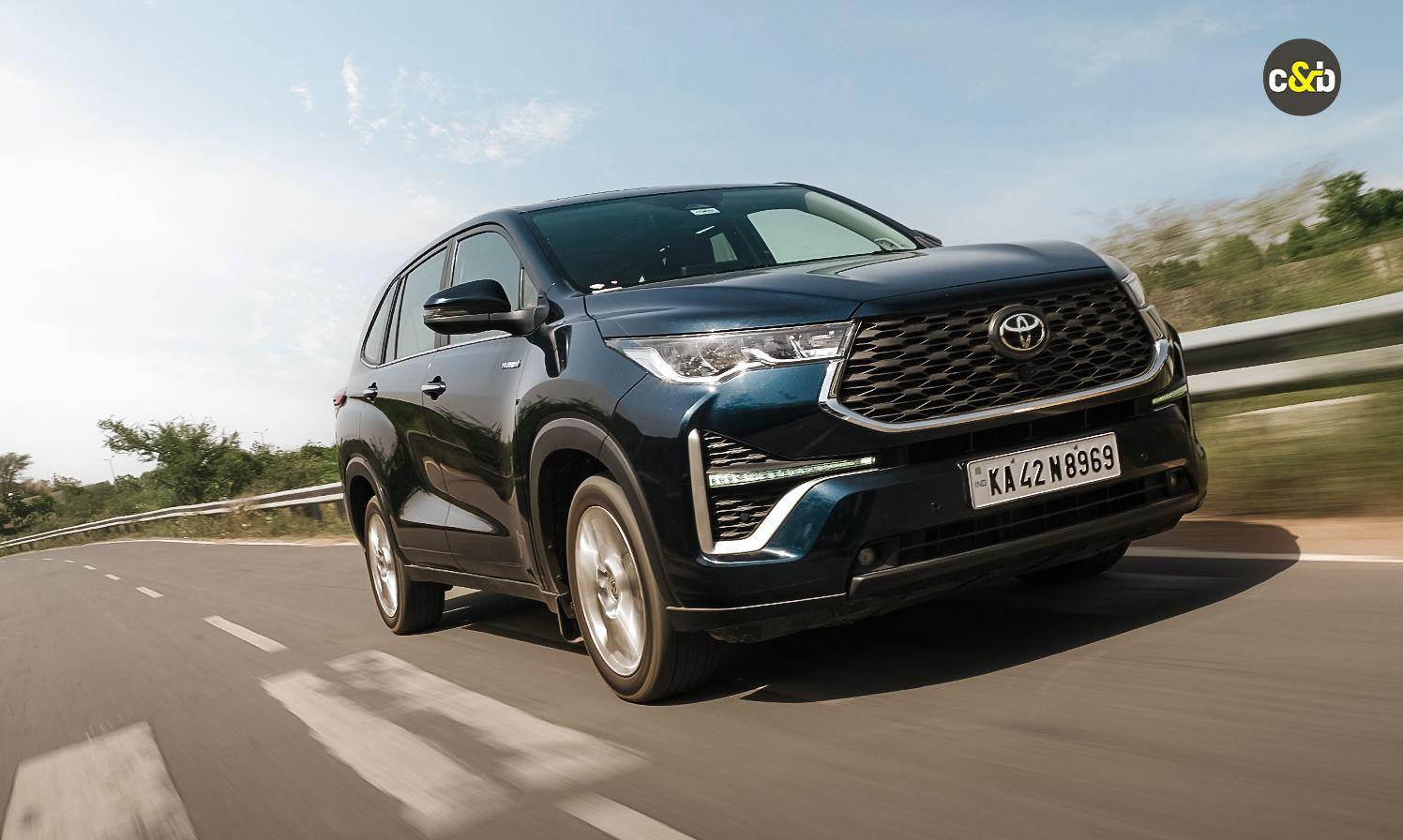 टोयोटा ने इस साल फरवरी में हाइक्रॉस की 50,000 कारों की बिक्री की उपलब्धि हासिल की और आठ महीनों में, ऑटोमेकर ने एमपीवी की 50,000 कारें और बेची हैं.