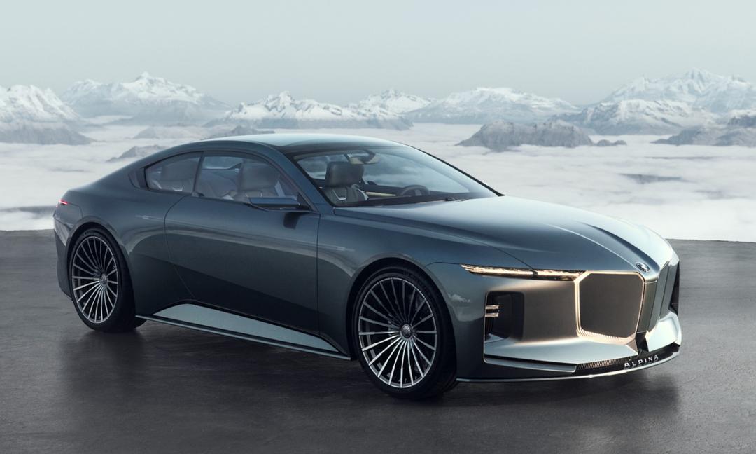 BMW Vision Alpina GT Concept Revealed; Previews Alpina’s Upmarket Push बीएमडब्ल्यू का कहना है कि अल्पीना ब्रांड बीएमडब्ल्यू समूह में रोल्स-रॉयस और उसके बीच मौजूद रहेगा, और इसका पहला मॉडल - 7 सीरीज पर आधारित होगा, जो अगले साल लॉन्च होने वाला है.