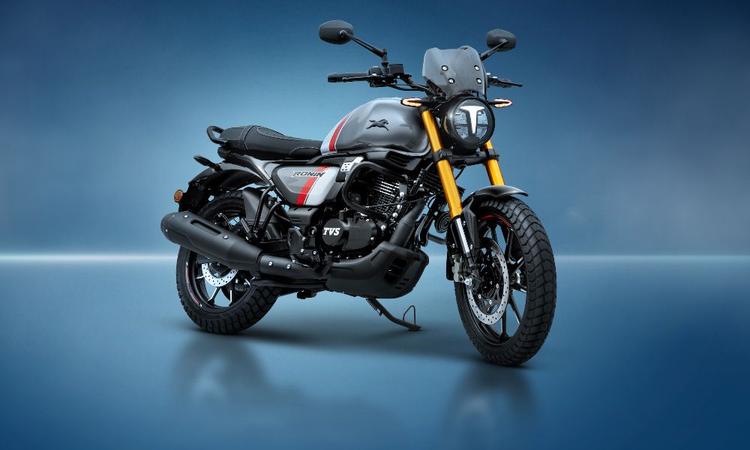 Two-Wheeler Sales December 2023: TVS Registers 25 Per Cent Y-o-Y Sales टीवीएस मोटर कंपनी ने दिसंबर 2023 में कुल 301,898 वाहन बेचे, जो पिछले साल दिसंबर में बेचे गए 242,012 वाहनों से 25 फीसदी ज्यादा है.