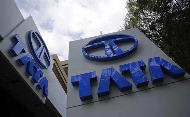Tata Motors Announces Warranty Extension For Customers Affected By Cyclone Michaung टाटा मोटर्स चक्रवात मिचौंग से प्रभावित ग्राहकों की वाहन वारंटी का विस्तार करेगी, जबकि कंपनी अपने वाहनों की सेवा तक पहुंच में सुधार के लिए अतिरिक्त उपाय कर रही है.