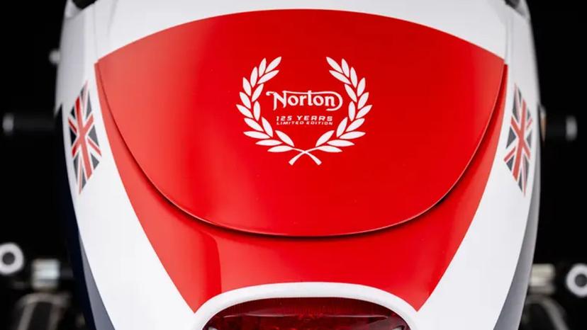 नॉर्टन मोटरसाइकिल ने 125वीं एनिवर्सरी के मौके पर लिमिटेड एडिशन मॉडल पेश किये नॉर्टन मोटरसाइकिल ने 125वीं एनिवर्सरी के मौके पर लिमिटेड एडिशन मॉडल पेश किये
