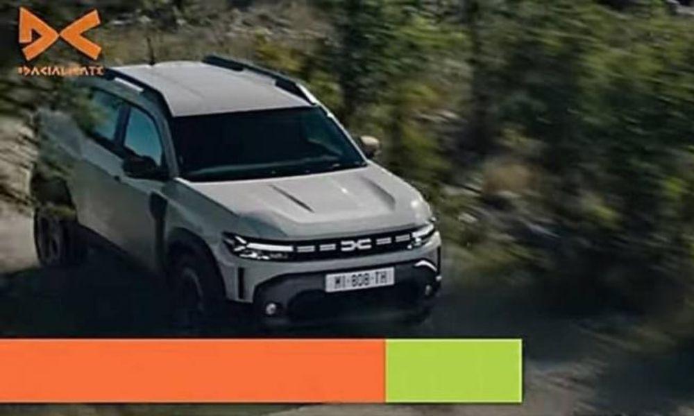 बिल्कुल नई रेनॉ डस्टर की तस्वीरें हुईं लीक, 29 नवंबर को करेगी वैश्विक शुरुआत बिल्कुल नई डस्टर पहले दिखाए गए बिगस्टर कॉन्सेप्ट पर आधारित है, और इसमें कई डिज़ाइन तत्व साझा किए गए हैं.