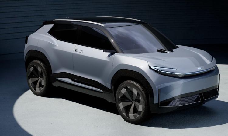 Maruti Suzuki EVX-Based Toyota Urban SUV EV Concept Unveiled अर्बन एसयूवी कॉन्सेप्ट 6 ईवी की श्रृंखला में पहली है, जिसके बारे में कंपनी का कहना है कि इसे 2024 की पहली छमाही में पेश किया जाएगा.