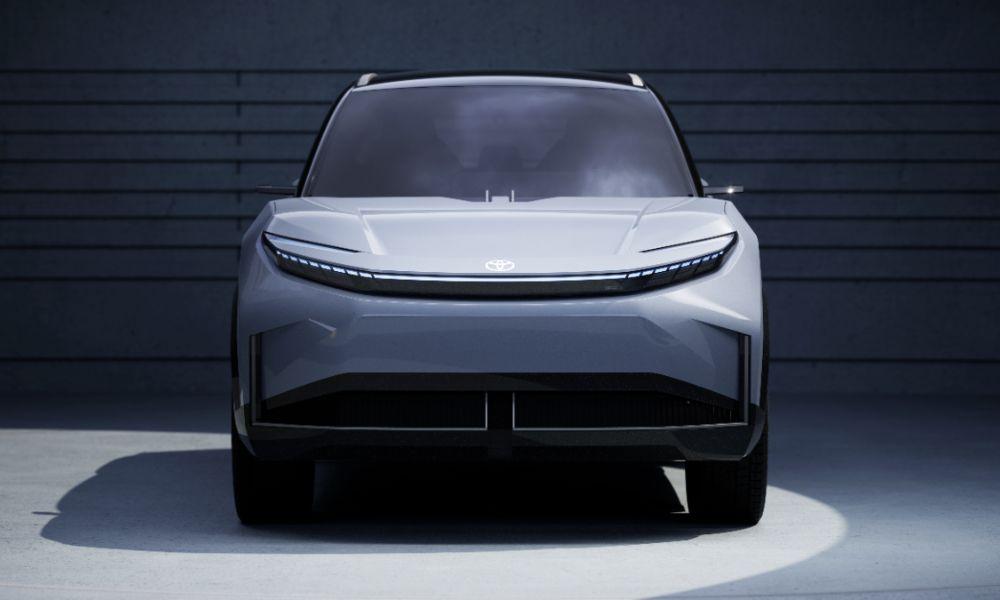 Maruti Suzuki To Supply Its First Electric Vehicle To Toyota; Launch In 2025 नई BEV, सुजुकी EVX कॉन्सेप्ट पर आधारित एक इलेक्ट्रिक एसयूवी, सुजुकी मोटर गुजरात प्लांट में बनाई जाएगी, जो 2025 की पहली छमाही में पेश होगी.