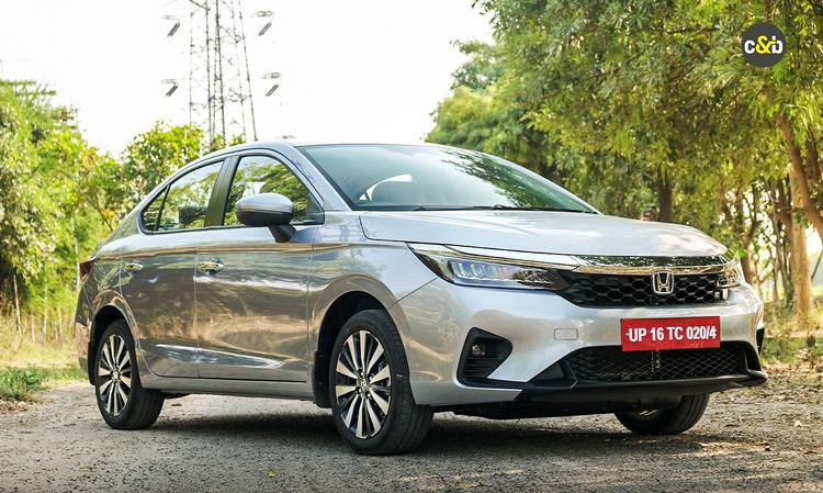 Honda City e:HEV Hybrid Prices Slashed; Now Costs Rs 19.89 Lakh एक ही फुली लोडेड वैरिएंट में उपलब्ध सिटी e:HEV अब लगभग रु.1 लाख सस्ती हो गई है.