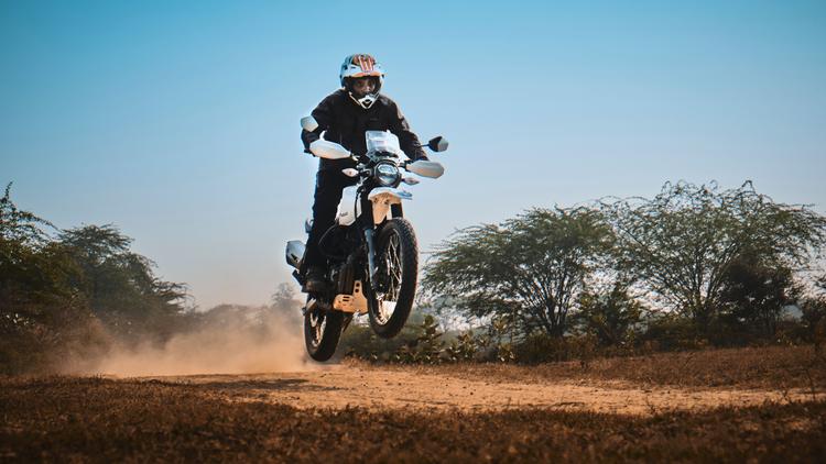 Hero Motocorp Sells 5.2 Lakh Units Of Motorcycles In March 2023; Posts 15 Per Cent Growth वित्त वर्ष 22-23 में कपंनी की कुल बिक्री 53 लाख वाहनों से अधिक हो गई और पिछले वित्तीय वर्ष की तुलना में 8 प्रतिशत की वृद्धि देखी गई.