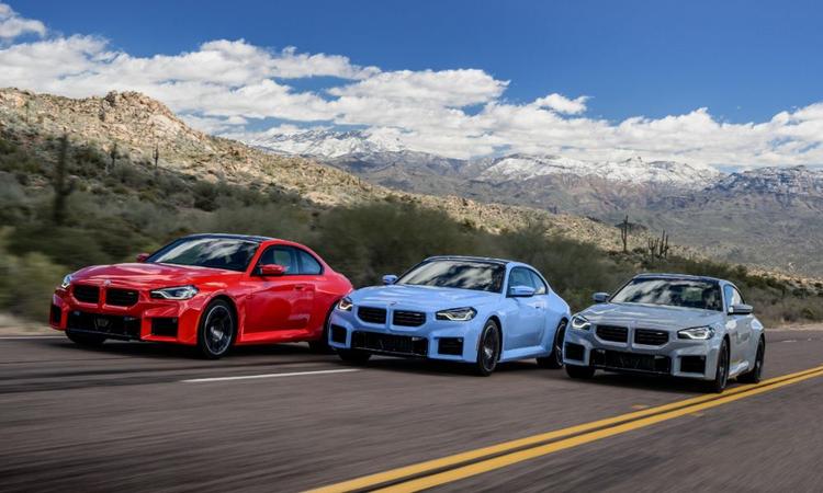 BMW Globally Launches Latest Generation Of Its M2 Sportscar दूसरी पीढ़ी के M2 का उद्देश्य अपने पिछले मॉडल द्वारा बनाए गए प्रभाव को फिर से बनाना है जब इसे पहली बार लॉन्च किया गया था.