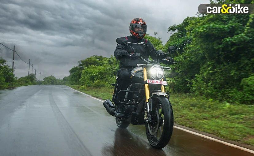 Two-Wheeler Sales November 2023: TVS Sees 31 Per Cent Y-o-Y Growth टीवीएस मोटर कंपनी ने नवंबर 2022 से घरेलू बिक्री में 50 प्रतिशत की वृद्धि दर्ज की.