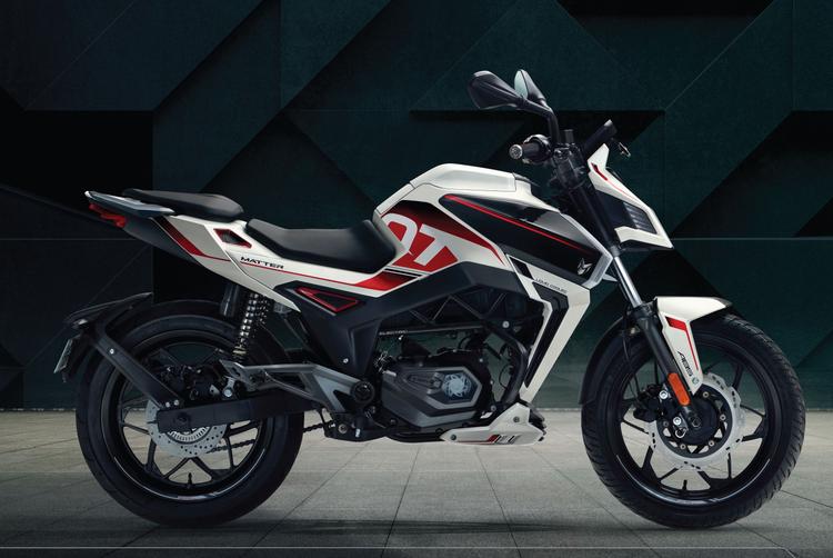 Bookings For Matter Aera Electric Motorcycle To Begin On May 17 
मैटर मोटर अहमदाबाद स्थित ईवी स्टार्टअप ने घोषणा की है कि उसकी मोटरसाइकिल मैटर ऐरा के लिए बुकिंग 17 मई, 2023 से शुरू होगी. कंपनी द्वारा भारत के 25 जिलों में बुकिंग शुरू कर दी जाएगी.