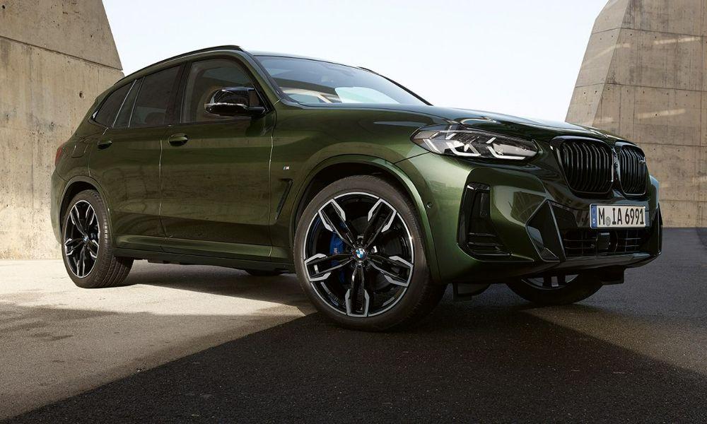 BMW X3 M40i Launched In India; Priced At Rs 86.50 Lakh बीएमडब्ल्यू की एसयूवी का प्रदर्शन-केंद्रित मॉडल, 355 बीएचपी की ताकत और 500 एनएम का टॉर्क पैदा करने में सक्षम है, इसे सीबीयू के जरिये आयात किया जा रहा है.