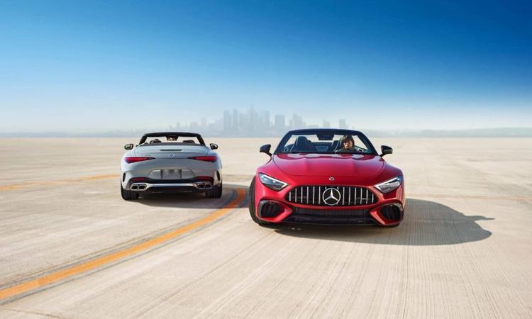 Mercedes-AMG SL55 India Launch Confirmed For June 22 SL रेंज मर्सिडीज-बेंज की ओपन-टॉप स्पोर्ट्स कारों की सबसे प्रशंसित रेंज में से एक है और जब इसे यहां बेचा गया था तो भारत में इसकी काफी प्रशंसक हुई थी.