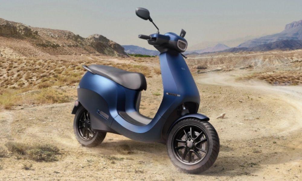 अक्टूबर 2023 में ओला इलेक्ट्रिक ने बेचे 24,000 वाहन नवरात्रि और दशहरा की उत्सव अवधि के दौरान, ओला इलेक्ट्रिक की बिक्री में पिछले वर्ष की इसी अवधि की तुलना में 2.5 गुना वृद्धि देखी गई.