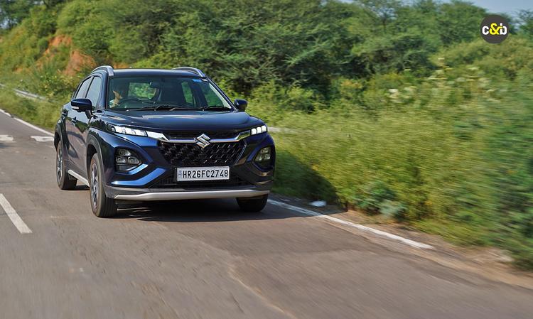 Maruti Suzuki Fronx Races Past 1 Lakh Sales Milestone In Just 10 Months अप्रैल 2023 में लॉन्च की गई बलेनो-आधारित क्रॉसओवर ने लगभग 10 महीनों में 1 लाख बिक्री का आंकड़ा पार कर लिया है.