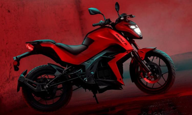Tork Kratos R's New Ride Mode Caps Top Speed At 35 kmph; Promises Real-World Range Of 150 KM टॉर्क मोटर्स ने क्रेटॉस आर मोटरसाइकिल के लिए एक नया ईसीओ+ राइड मोड पेश किया है, जो बाइक की वास्तविक रेंज में महत्वपूर्ण विस्तार का वादा करता है. टॉर्क के अनुसार, शहरी उपयोग में, नया इको + मोड सवारों को फुल चार्ज पर 150 किलोमीटर से अधिक की दूरी तय करने में सक्षम करेगा.