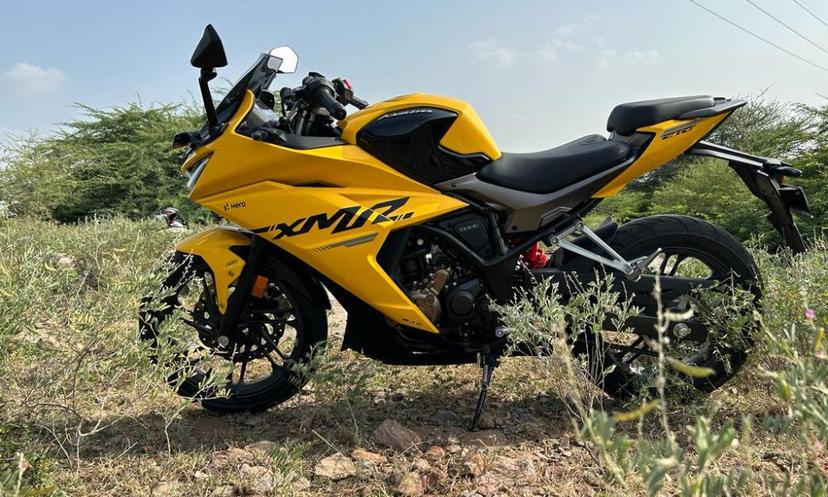 हीरो करिज्मा XMR 210 भारत में हुई लॉन्च, यहां जानें इसकी 5 खासियतें हीरो करिज्मा XMR 210 भारत में हुई लॉन्च, यहां जानें इसकी 5 खासियतें