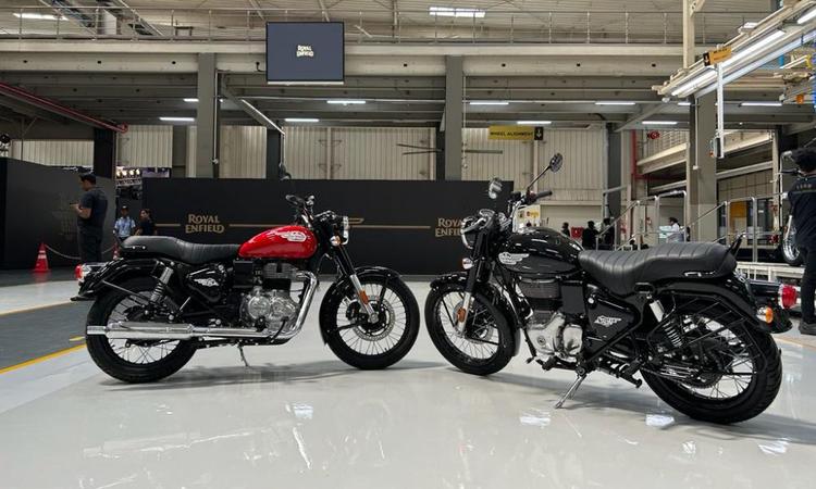 Royal Enfield Trademarks Goan Classic 350 And Guerrilla 450 In India रॉयल एनफील्ड ने भारत में दो नए ब्रांड नामों - गोवा क्लासिक 350 और गुरिल्ला 450 को ट्रेडमार्क किया है. ये दो मोटरसाइकिलें क्या हो सकती हैं, इसके बारे हम आपको बता रहे हैं.