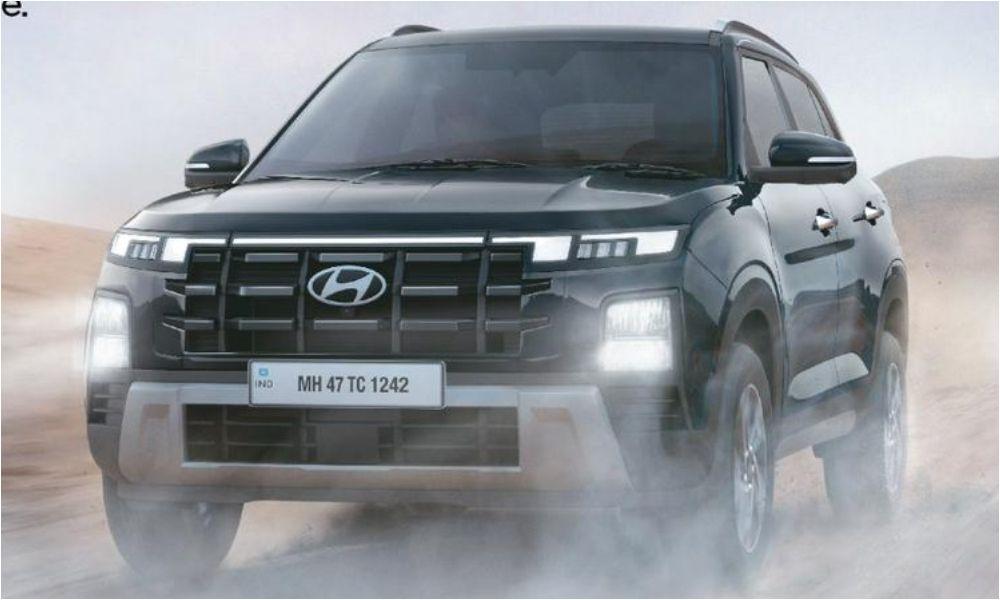 Hyundai Creta Facelift Revealed Ahead Of Its Global Debut क्रेटा फेसलिफ्ट में महत्वपूर्ण बाहरी डिजाइन बदलावों के साथ-साथ अंदरूनी हिस्सों में एडवांस तकनीकी विशेषताएं शामिल हैं.