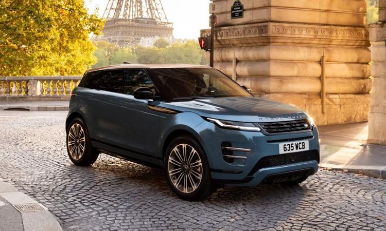 2024 Range Rover Evoque Launched In India; Priced At Rs 67.90 Lakh एसयूवी का नया वैरिएंट छोटे-छोटे बदलावों के साथ-साथ लंबी फीचर्स की सूची के साथ आता है.