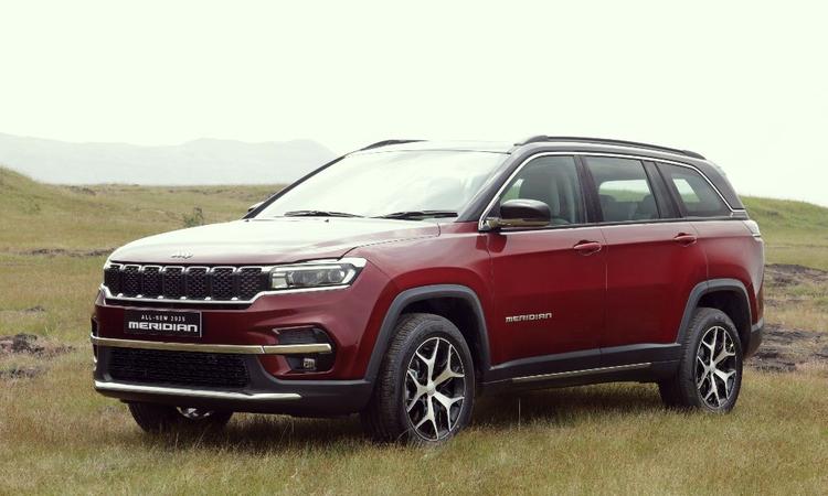 2025 Jeep Meridian SUV Launched At Rs 24.99 Lakh; Available In 5-Seat Form, Overland Gets ADAS जीप मेरिडियन का नया वैरिएंट पिछले मॉडल के विपरीत पांच-सीट और सात-सीट दोनों प्रारूपों में पेश किया गया है.