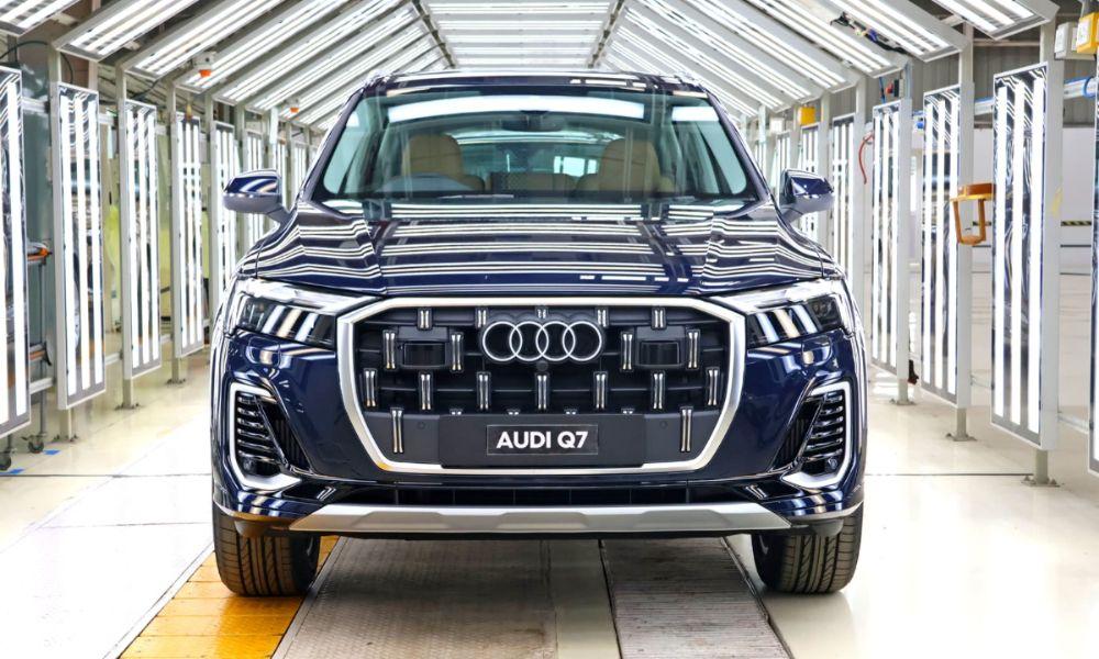 Audi India To Hike Prices By 3 Per Cent From January 2025 मूल्य वृद्धि का असर इसके भारतीय पोर्टफोलियो के सभी मॉडलों पर पड़ेगा.