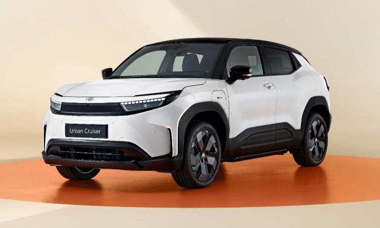 Toyota Urban Cruiser EV Makes World Premiere: Rebadged Suzuki E-Vitara Gets Two Battery Packs, AWD Option ऑल-इलेक्ट्रिक कॉम्पैक्ट एसयूवी 2025 ब्रुसेल्स मोटर शो में अपनी सार्वजनिक शुरुआत करेगी.