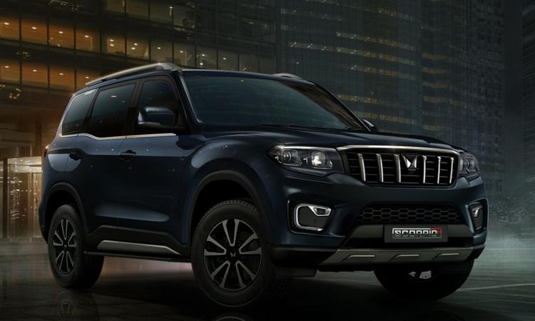 Mahindra Scorpio N Z8 Select Launched; Priced From Rs 16.99 Lakh To Rs 18.99 Lakh नए वैरिएंट में Z8 में दी गई कुछ खासियतें नहीं हैं और यह केवल टू-व्हील ड्राइव रूप में उपलब्ध है.