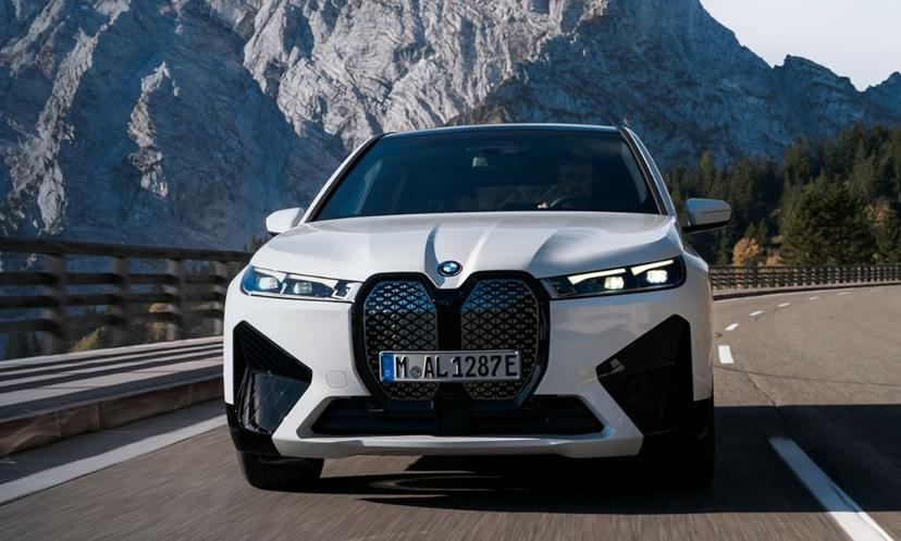 बीएमडब्ल्यू iX XDrive50 भारत में हुई लॉन्च, कीमत रु 1.39 करोड़ बीएमडब्ल्यू iX XDrive50 भारत में हुई लॉन्च, कीमत रु 1.39 करोड़