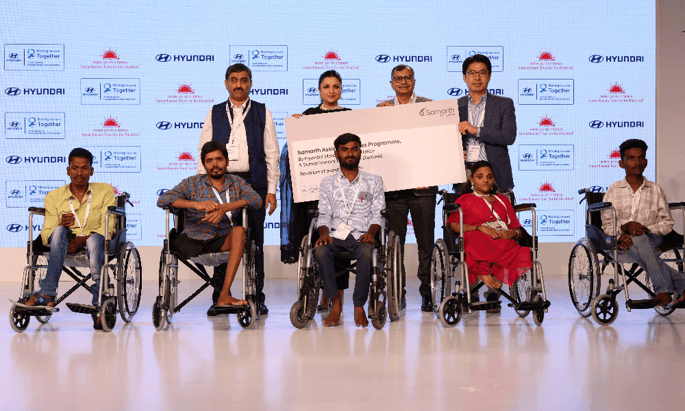 Hyundai India Distributes 72 Assistance Devices To People With Disabilities Under Samarth Social Initiative कार निर्माता की योजना अगले तीन वर्षों में इस तरह के 784 सहायता उपकरणों बांटने की है